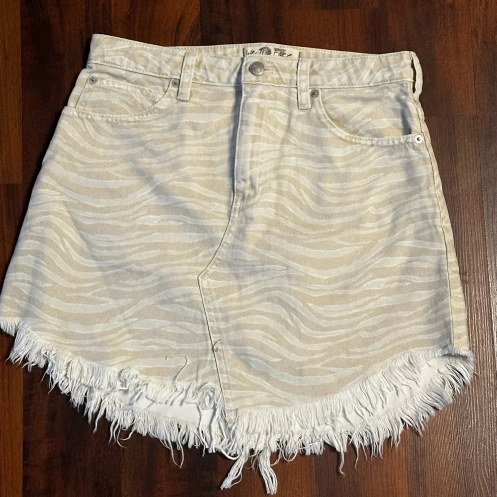 Free People We The Free Bailey Zebra Printed Mini Skirt Size 27